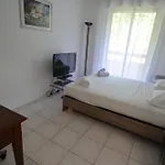 Apartment Plein Ciel - 5 Personnes Avec Piscine Sur La Corniche Fleurie A *