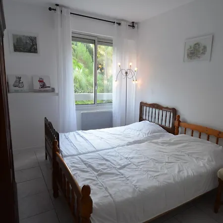Apartment Plein Ciel - 5 Personnes Avec Piscine Sur La Corniche Fleurie A *
