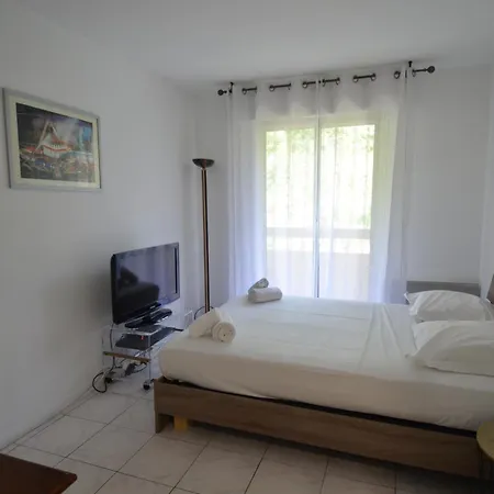 Plein Ciel - 5 Personnes Avec Piscine Sur La Corniche Fleurie à Nice