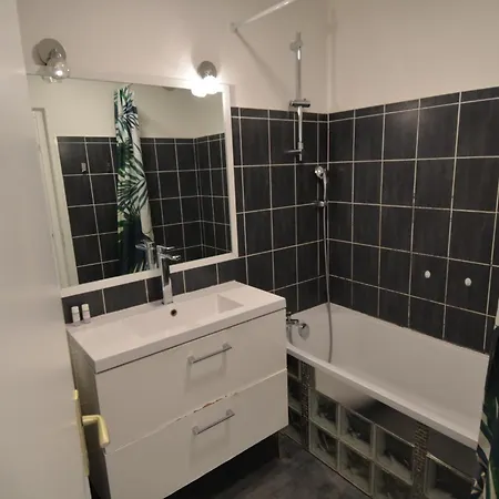 Apartamento Plein Ciel - 5 Personnes Avec Piscine Sur La Corniche Fleurie à